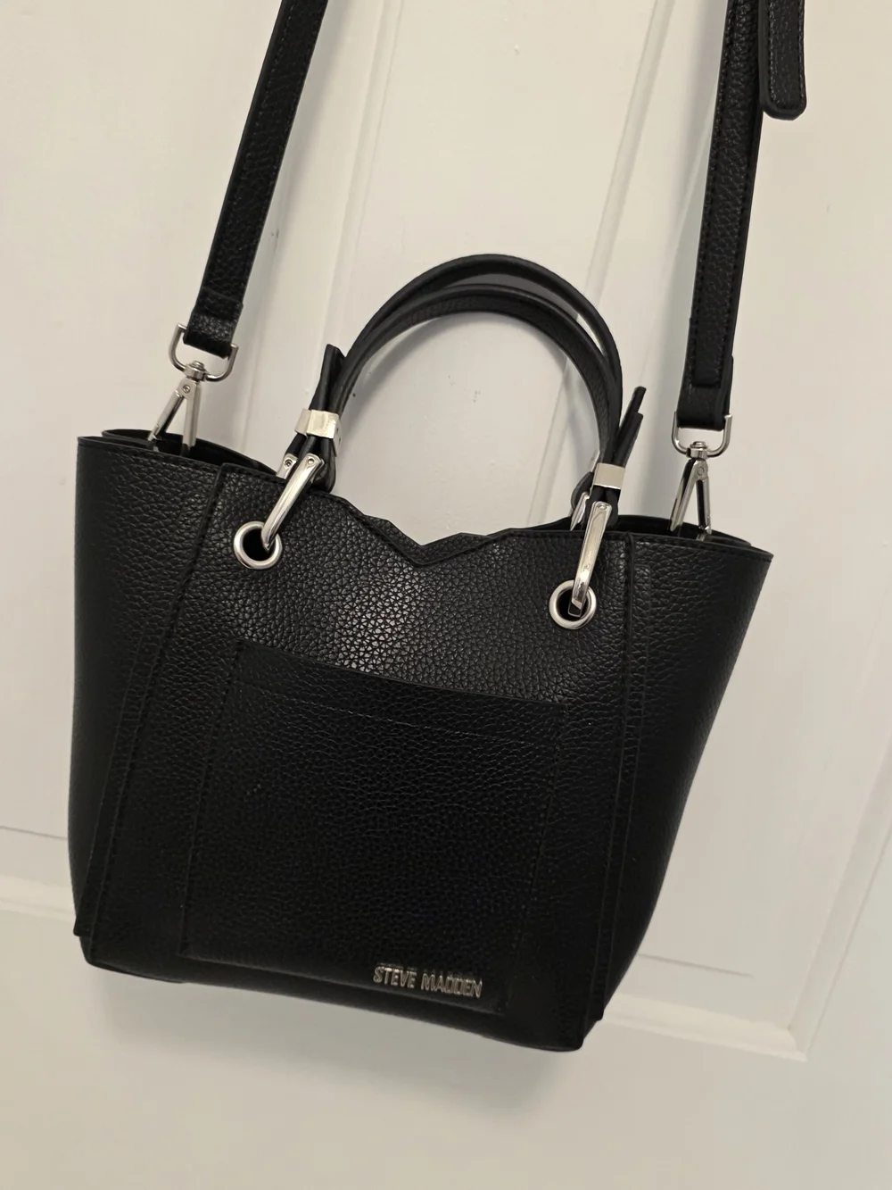 Steve Madden Black Pebble Grain 100% Polyvinyl Bucket/Crossbody Bag